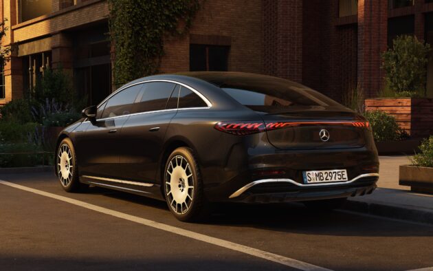 2026 Mercedes-Benz EQS 小改款全球首发, 800V电动架构, 电池容量稍微变大, 充电效率更高, 续航里程达926公里