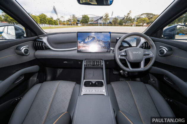 2026 BYD Atto 3 Performance 预告本月10日正式发布, 四驱性能版只需3.9秒破百, 续航里程470公里, 代理商称限量供应!