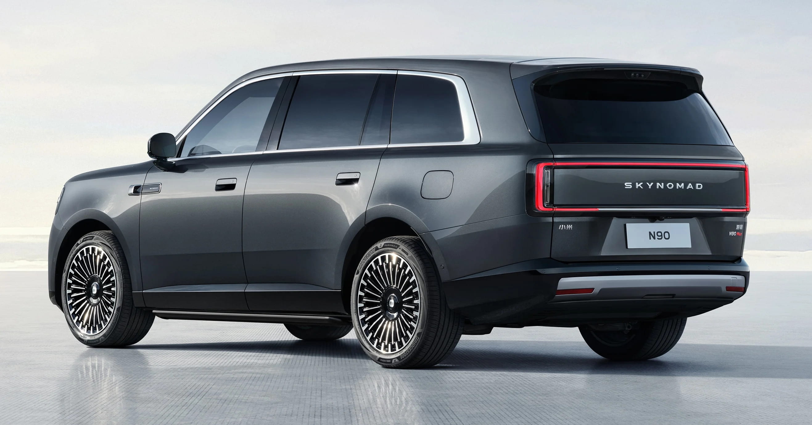 小米澎程 SkyNomad N90、N70 SUV 官图释出！首搭增程式油电混动 REEV 技术、露营版车型具备升降车顶功能