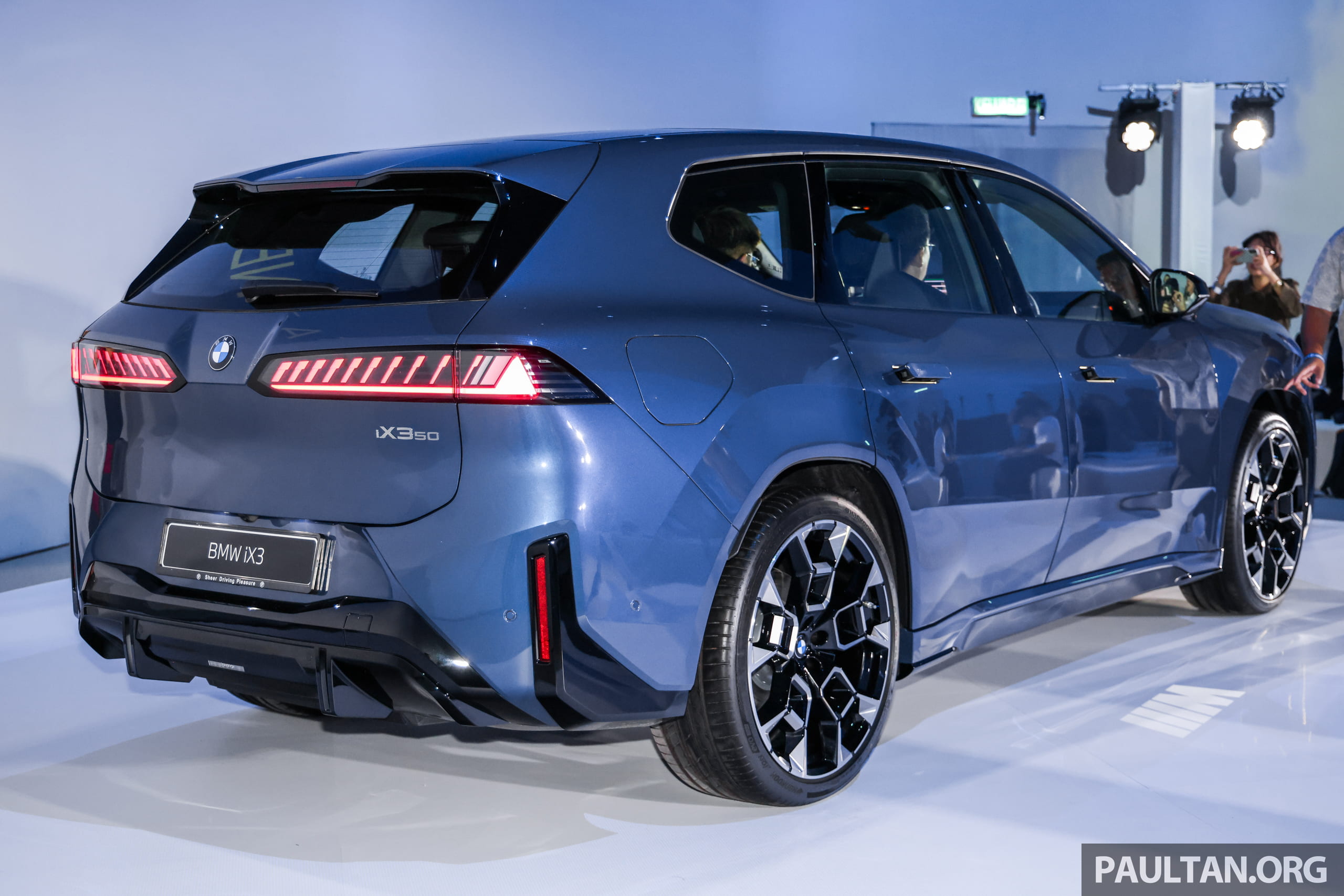 2026 BMW iX3 50 xDrive M Sport Pro 本地上市！Neue Klasse 平台首款电动车，805公里WLTP续航，售RM380k起