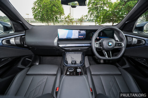 试驾：BMW X3 30 xDrive M Sport！外型争议？凭驾控服人