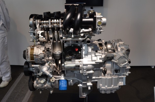 1.5 DI and new CVT 01 Honda Earth Dreams 2012 – 1.5 litre i-VTEC DI engine and G-Design Shift CVT sampled, CR-Z facelift tested