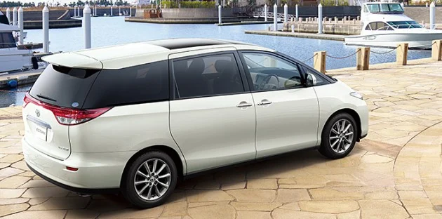 2012-toyota-estima-fl-004
