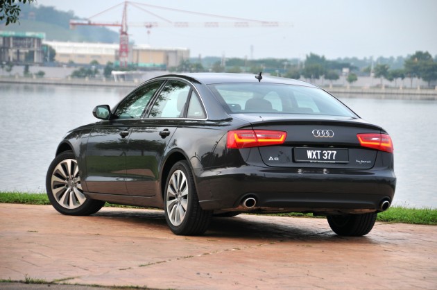 Driven_AudiA6Hybrid_05