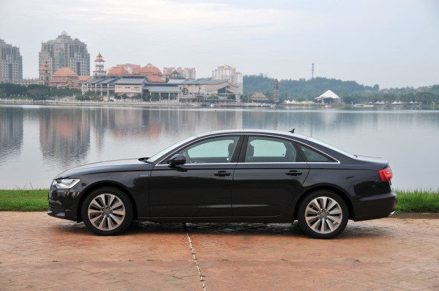 Driven_AudiA6Hybrid_09