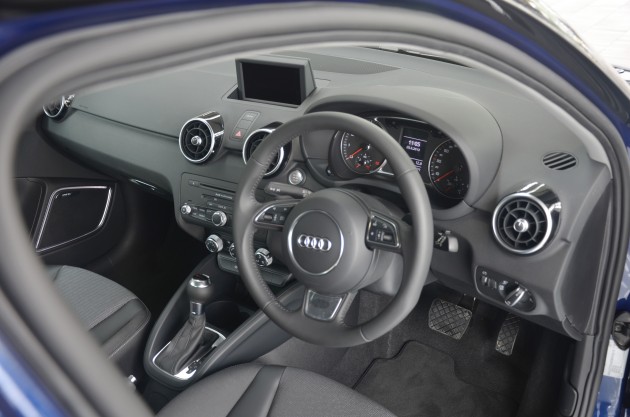 Audi_A1_Sportback_live_14