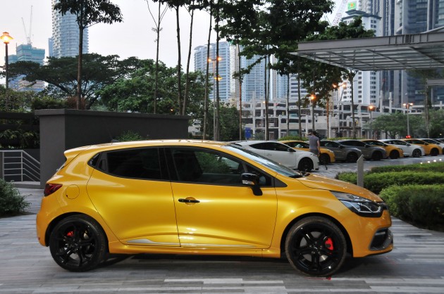 RenaultClioRS_live_061