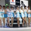 Bangkok 2013: the show girls from the Land of Smiles
