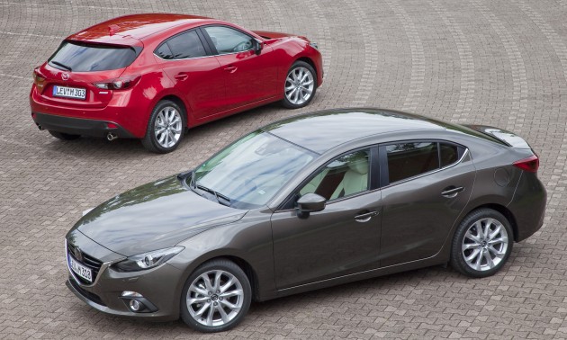 Mazda3_2013_family_01__jpg300