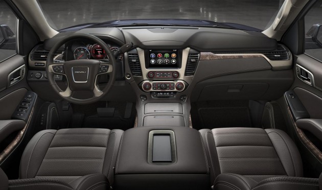2015_GMC_Yukon_Denali_015