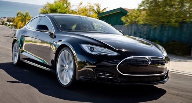 Tesla Model S-05