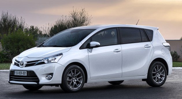 toyota-verso-7