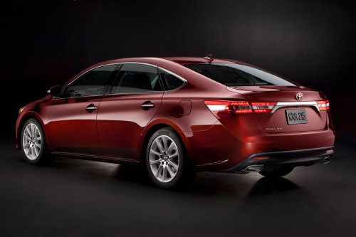 Toyota USA new flagship car unveiled – Toyota Avalon