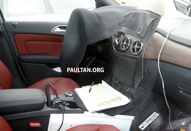 Mercedes B face 8