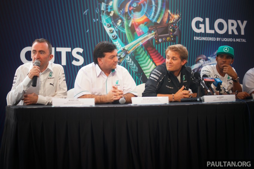 Thrilling show at Petronas Motorsports Demo Run 238068