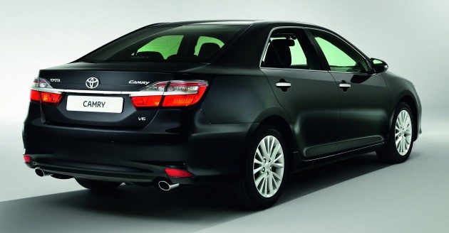 2014_CAMRY_EXT_06