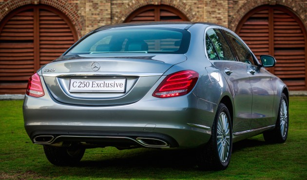 W205_Mercedes-Benz_C_250_Exclusive_Malaysia_027