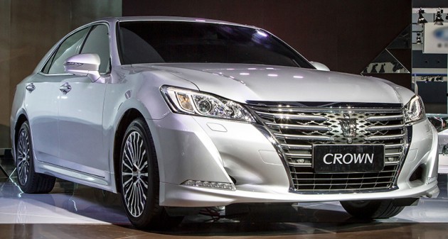 toyota-crown-facelift-s210-guangzhou-14