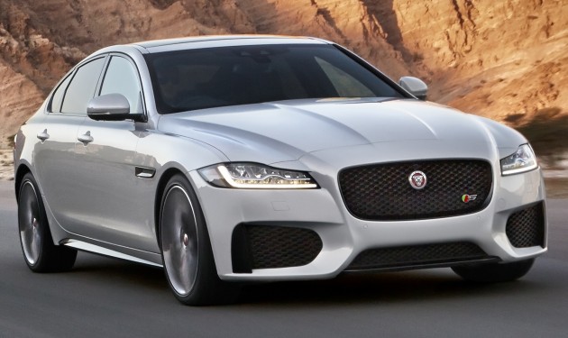 JAGUARXF_S_Dynamic_Trk_10_RHD