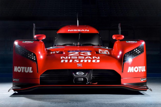 GT-R LM NISMO 01