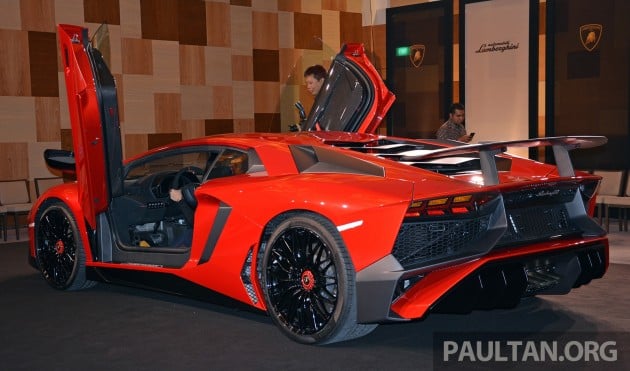 Lamborghini Aventador SV 50