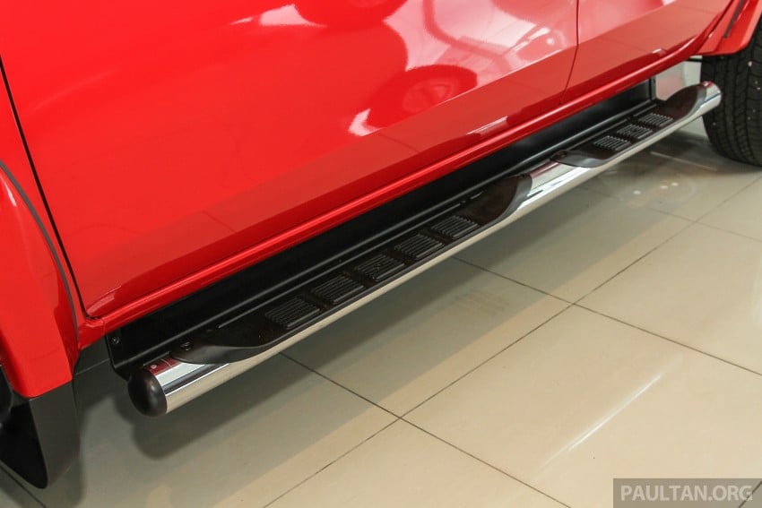 GALLERY: 2015 Mitsubishi Triton VGT in showroom! 334539