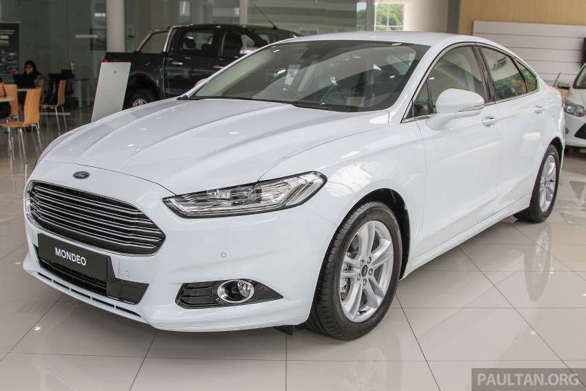 GALLERY: 2015 Ford Mondeo in the showroom 337355
