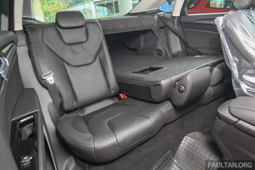 GALLERY: 2015 Ford Mondeo in the showroom 337447
