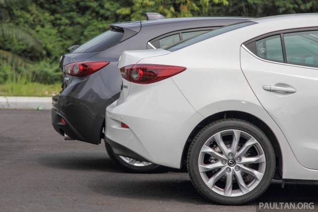 2015_Mazda_3_CKD_Sedan_vs_Hatch_ 009