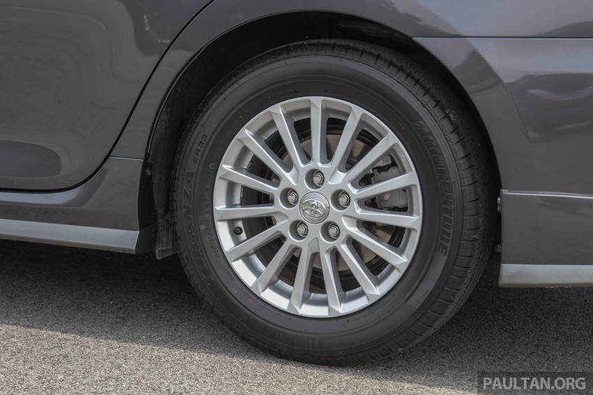 GALLERY: 2015 Toyota Camry – 2.0G or 2.5 Hybrid? 337949