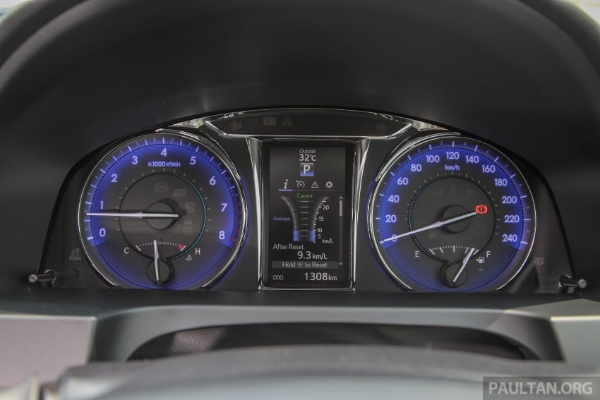 GALLERY: 2015 Toyota Camry – 2.0G or 2.5 Hybrid? 337961