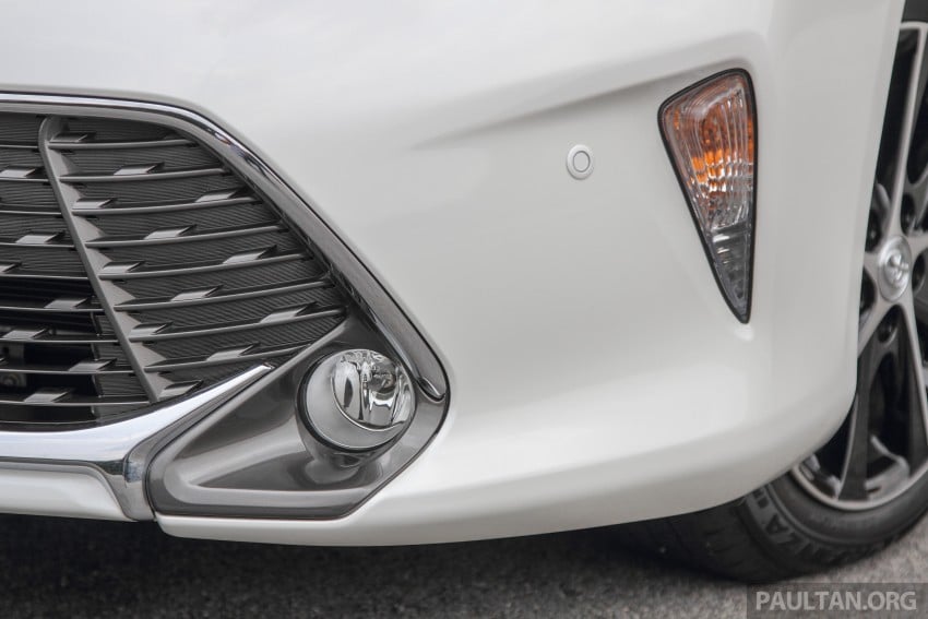 GALLERY: 2015 Toyota Camry – 2.0G or 2.5 Hybrid? 337875