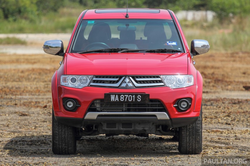 GALLERY: New and old Mitsubishi Triton, side-by-side 346667