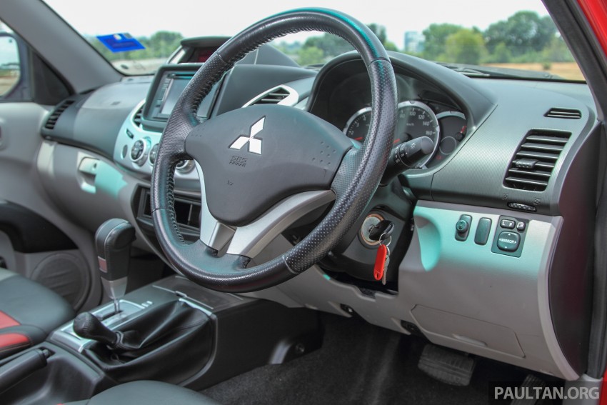 GALLERY: New and old Mitsubishi Triton, side-by-side 346703