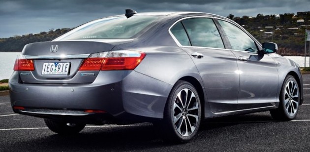 2015-honda-accord-sport-hybrid-australia-7
