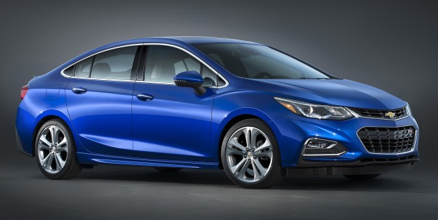 2016 Chevrolet Cruze front 7/8