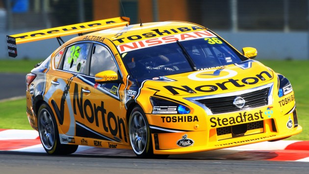 nissan_altima_v8_supercar_3
