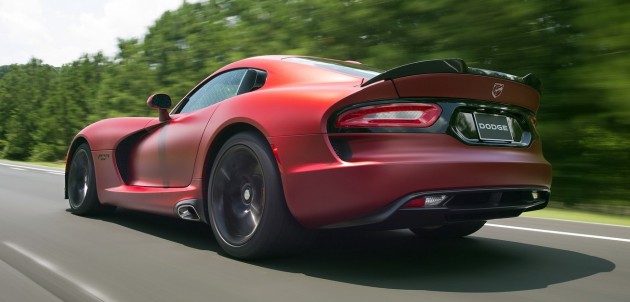 2015-Dodge-Viper-10