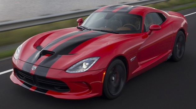 2015-Dodge-Viper-43-2
