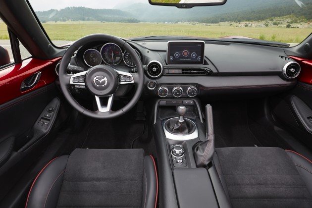 Mazda MX-5 - Nice