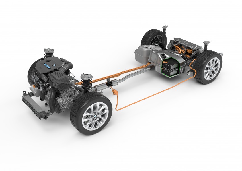 F45 BMW 225xe Active Tourer Plug-in Hybrid debuts 374878