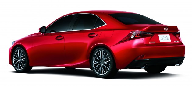 Lexus IS 200t edit_client