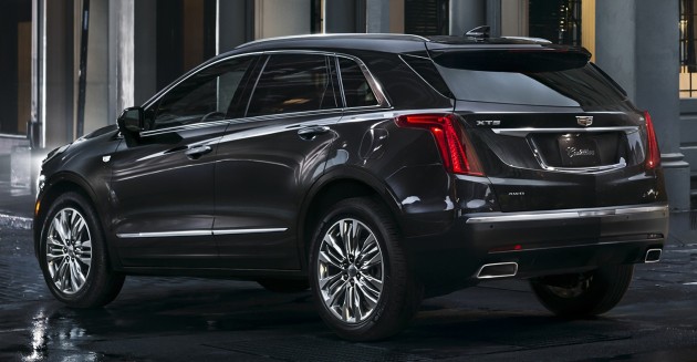 2017 Cadillac XT5 luxury crossover