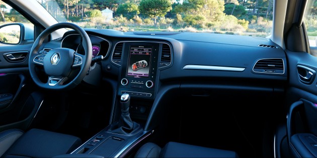 Renault_Megane_IV_007