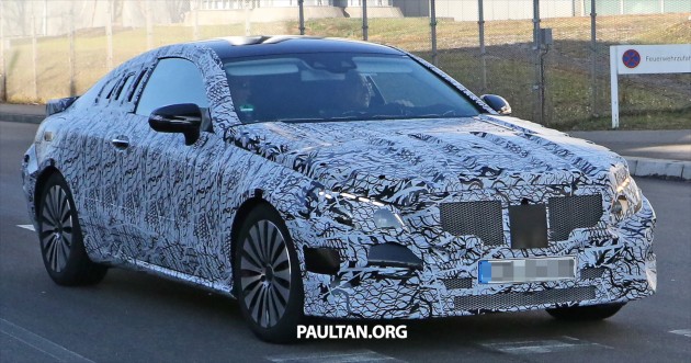 2015-mercedes-benz-e-class-coupe-spyshots-1 002