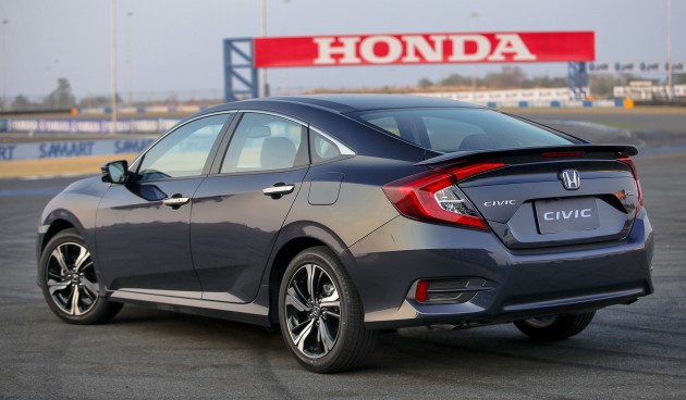 Honda-Civic-Thailand-03