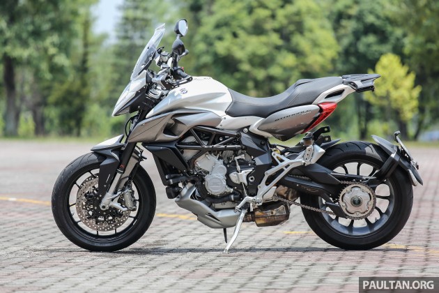 2016 MV Agusta Stradale 800 -35