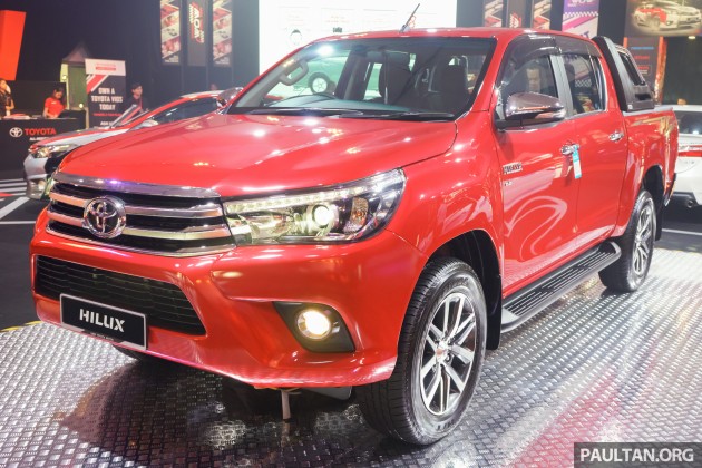 2016-Toyota-Hilux-preview