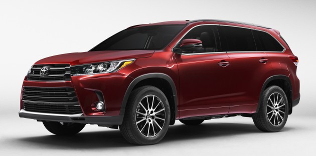 2017-Toyota-Highlander-Front