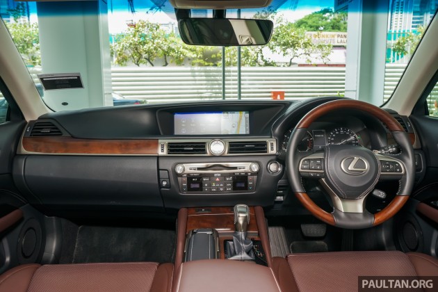 Lexus GS 200t 18
